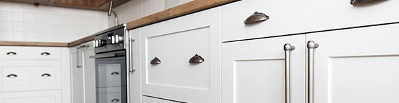 kitchen cabinets and hardware