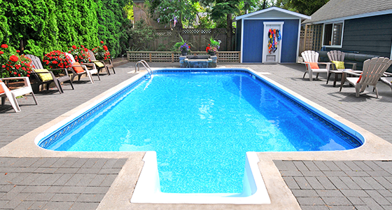 pros and cons of chlorine and saltwater pools
