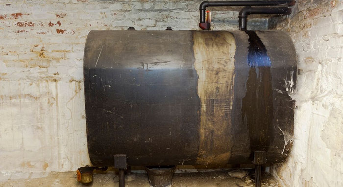 how to dispose of above ground oil tank and remaining oil