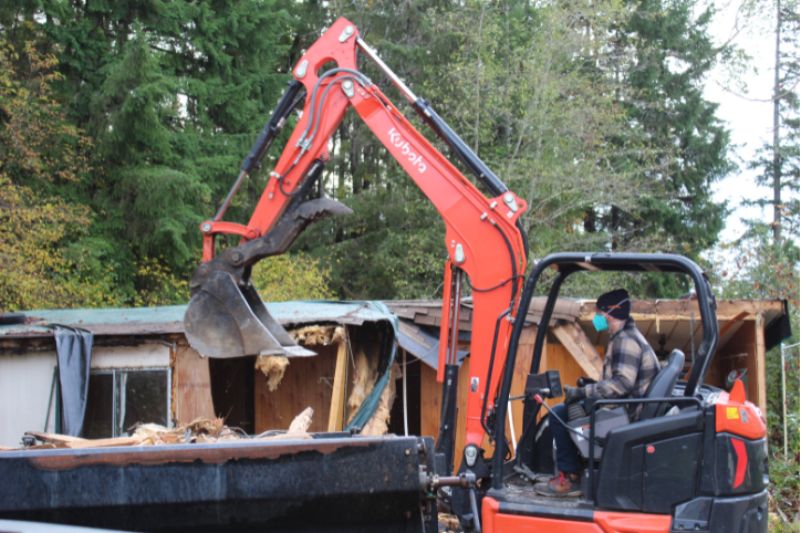 Bouchard Hauling & Removal photo