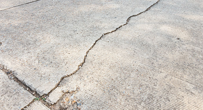 fix or repair concrete driveway cracks