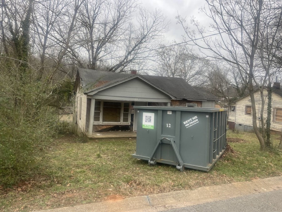 Mr Trash Dumpster Rentals photo