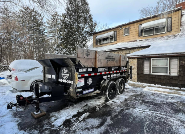 Unhitched Dumpster Rental