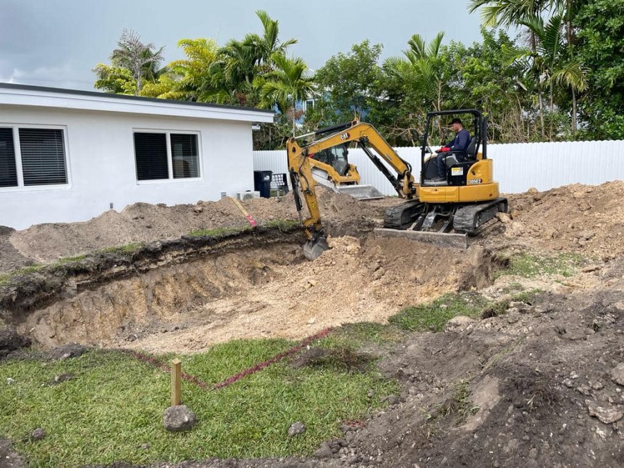 Mosquera's Demolition Corp photo
